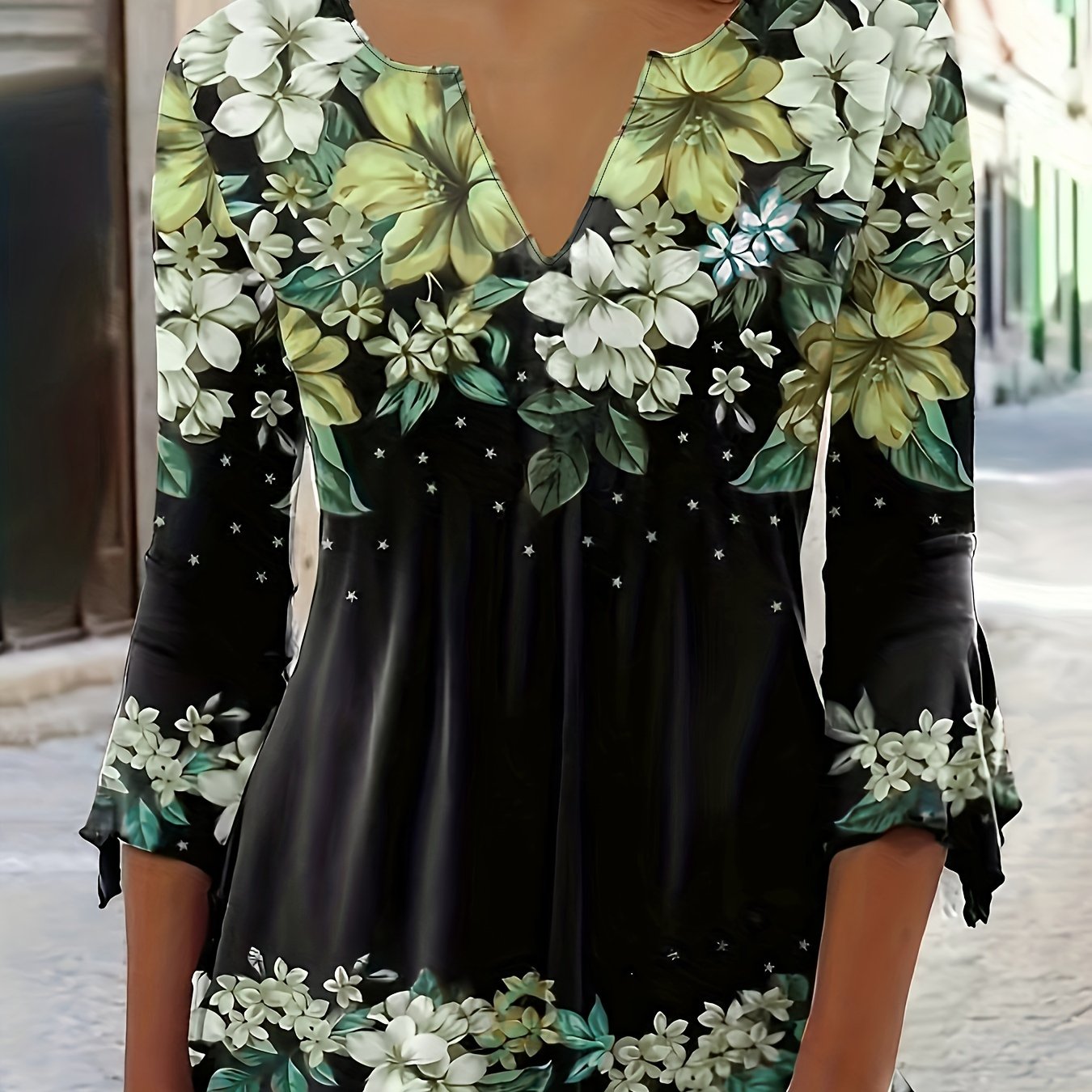 Salomé | Haut Floral à Col V