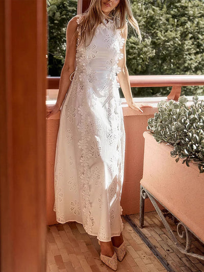 Éliora | Robe longue avec bretelles nouées et motif floral en dentelle