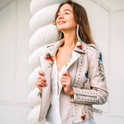 Livia | Veste avec broderie florale rétro