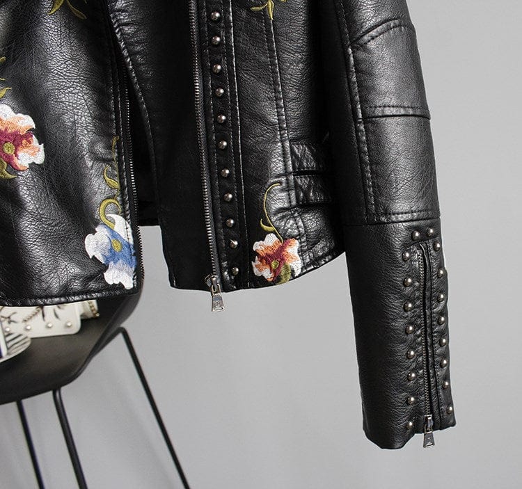 Livia | Veste avec broderie florale rétro