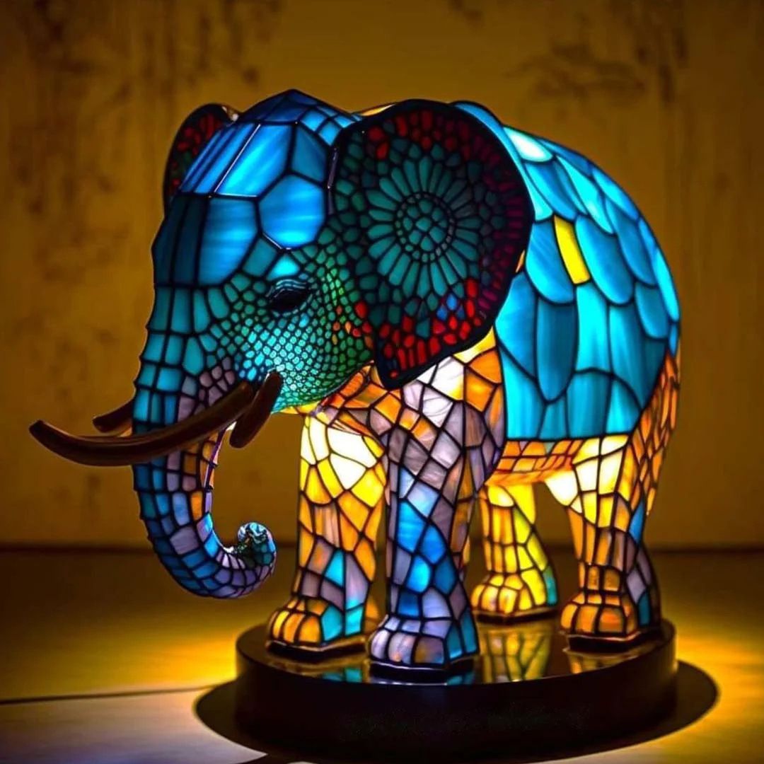 Félix | Lampe Tiffany en forme d'éléphant