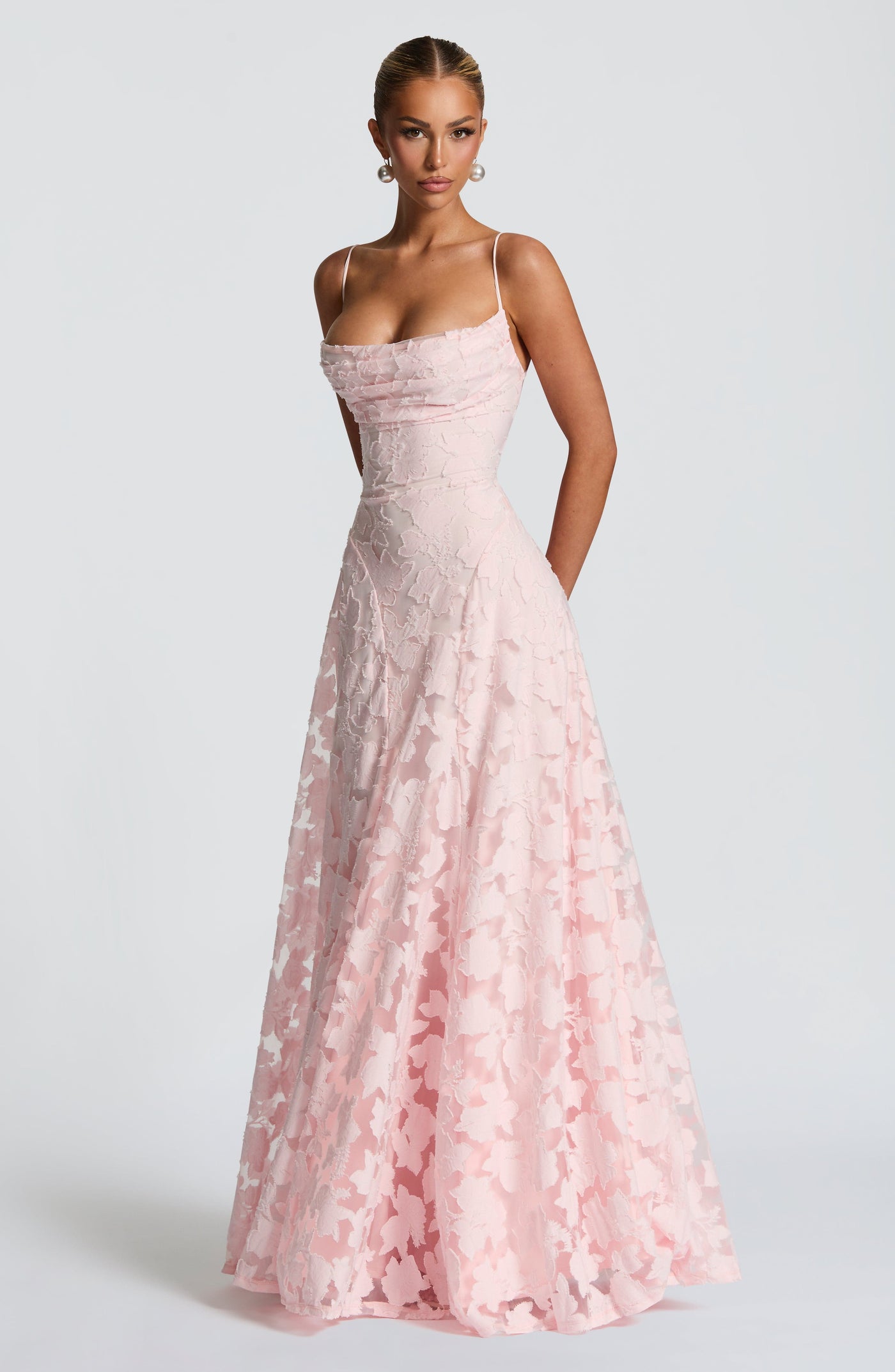 Francisa | Robe corset longue en dentelle