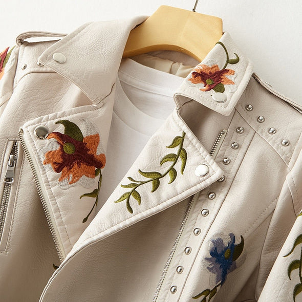Livia | Veste avec broderie florale rétro
