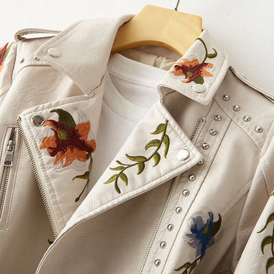 Livia | Veste avec broderie florale rétro