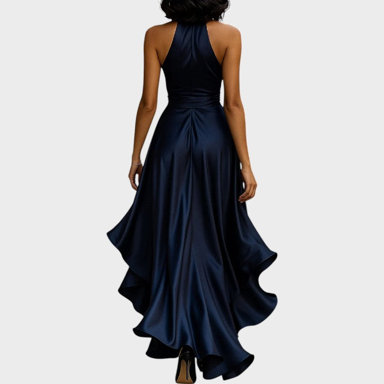 Lina | Robe en satin élégante de minuit avec col à la cheville et volants